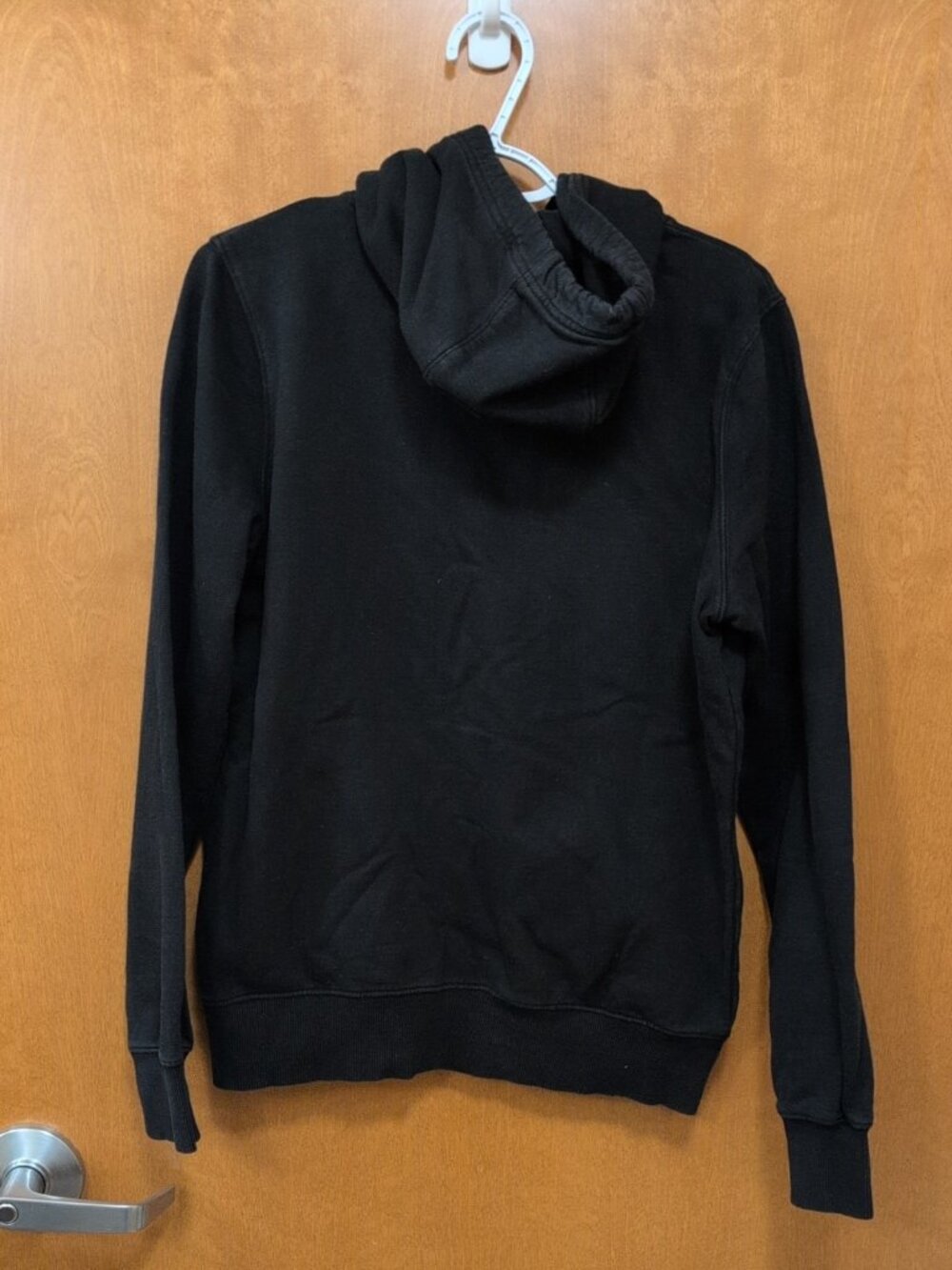 Friends Sweatshirt Women's S Black Hoodie Pullover Solid Graphic GUC - Picture 5 of 7